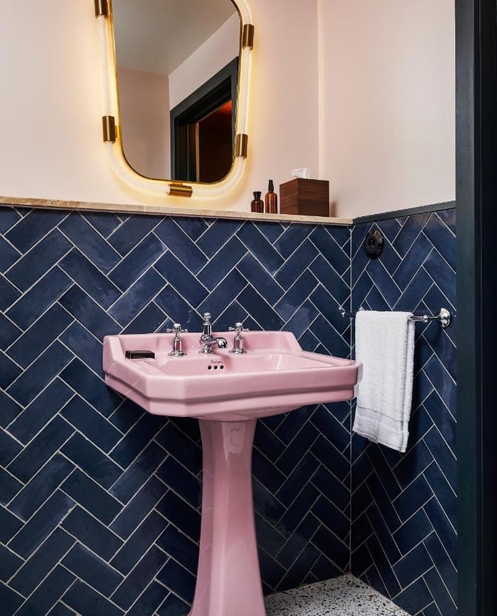 The Hoxton, Brussels Hotel Saint-Josse-ten-Noode Bagian luar foto